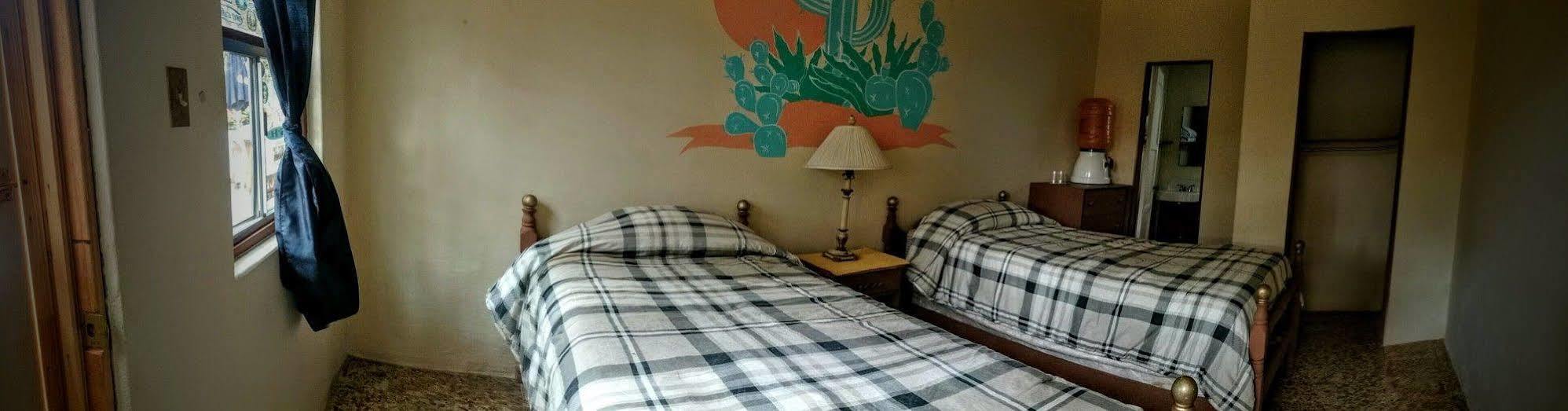 Old Mill Hotel San Quintin Εξωτερικό φωτογραφία