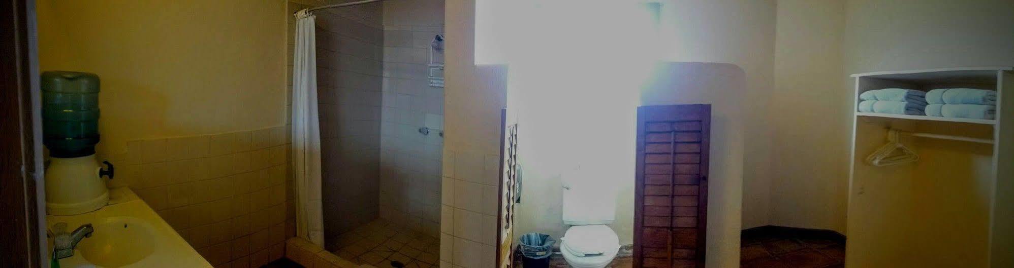 Old Mill Hotel San Quintin Εξωτερικό φωτογραφία